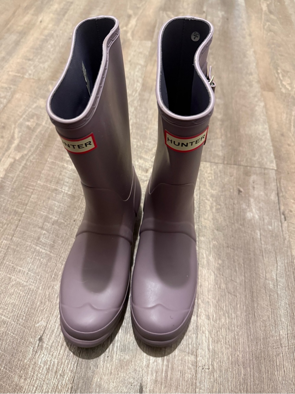 Hunter Women's Original Short Rain Boots - Picture 2 of 8